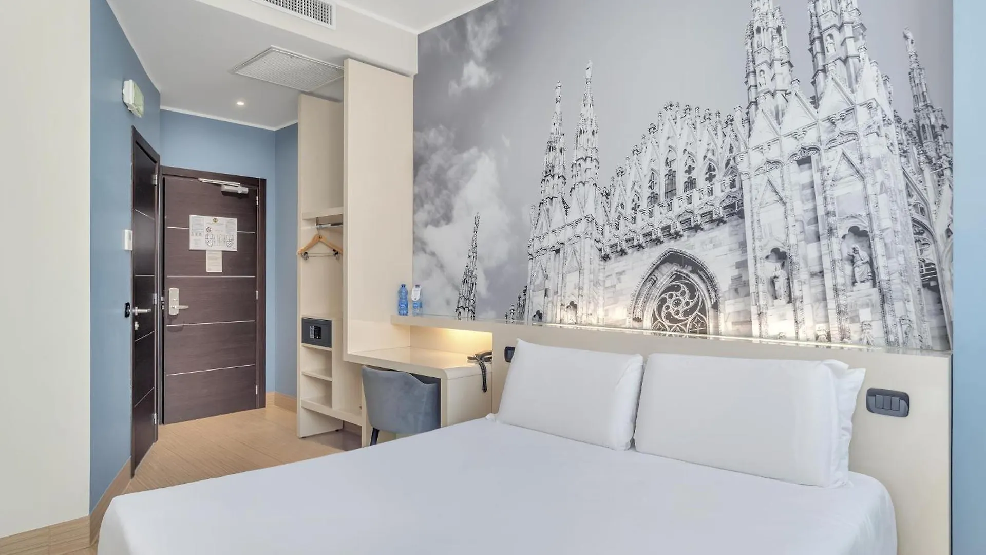 B&B Hotel Milano Cenisio Garibaldi מילאנו