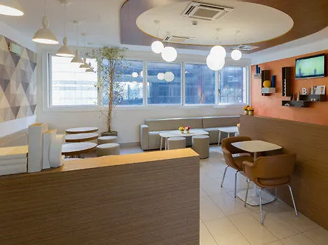 B&B Hotel Milano Cenisio Garibaldi איטליה