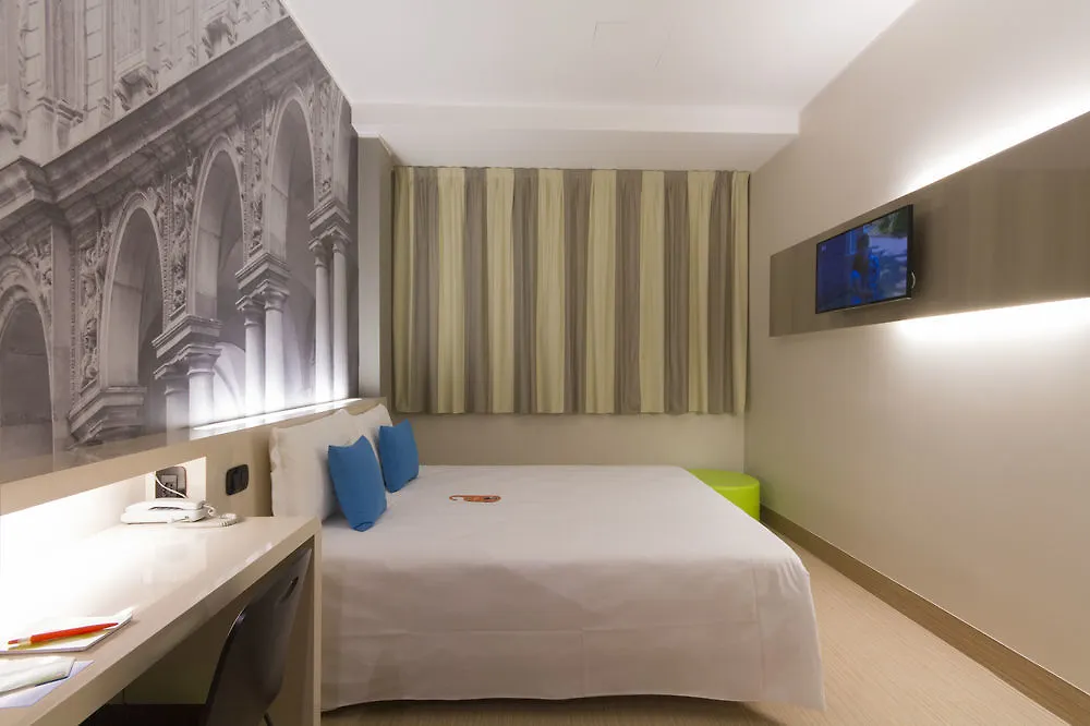 B&B Hotel Milano Cenisio Garibaldi 3*, מילאנו איטליה