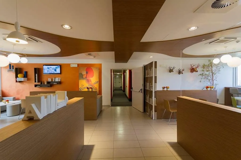B&B Hotel Milano Cenisio Garibaldi 3*, מילאנו